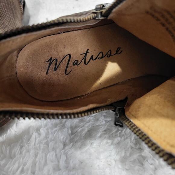 Matisse Women's Kerr leather ankle bootie Brown women's size 8.5 - Picture 7 of 8